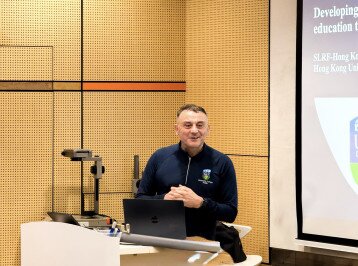 Professor Alessandro Benati 